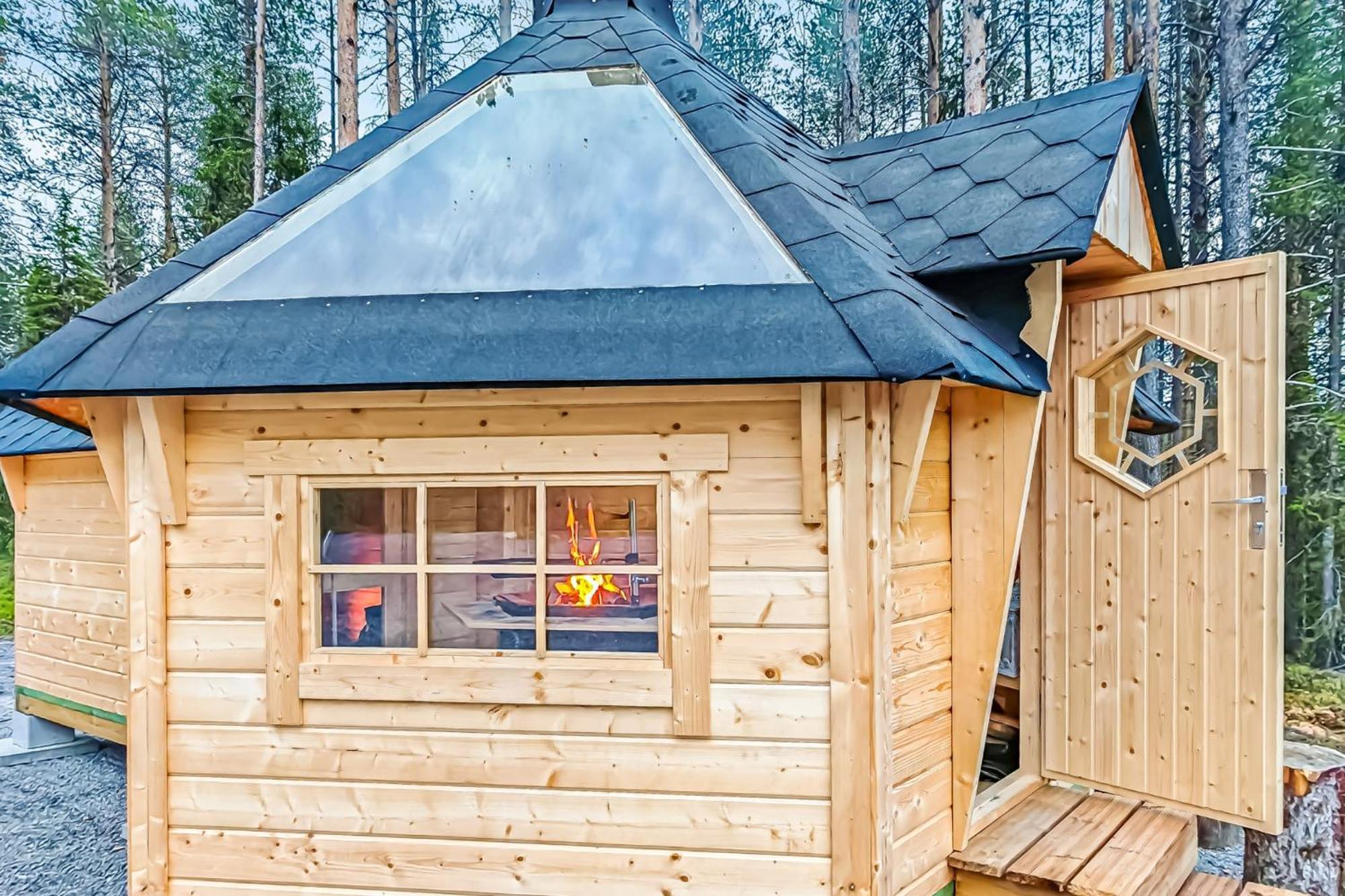 Karhunkierros Cabins & Huts Салла Экстерьер фото