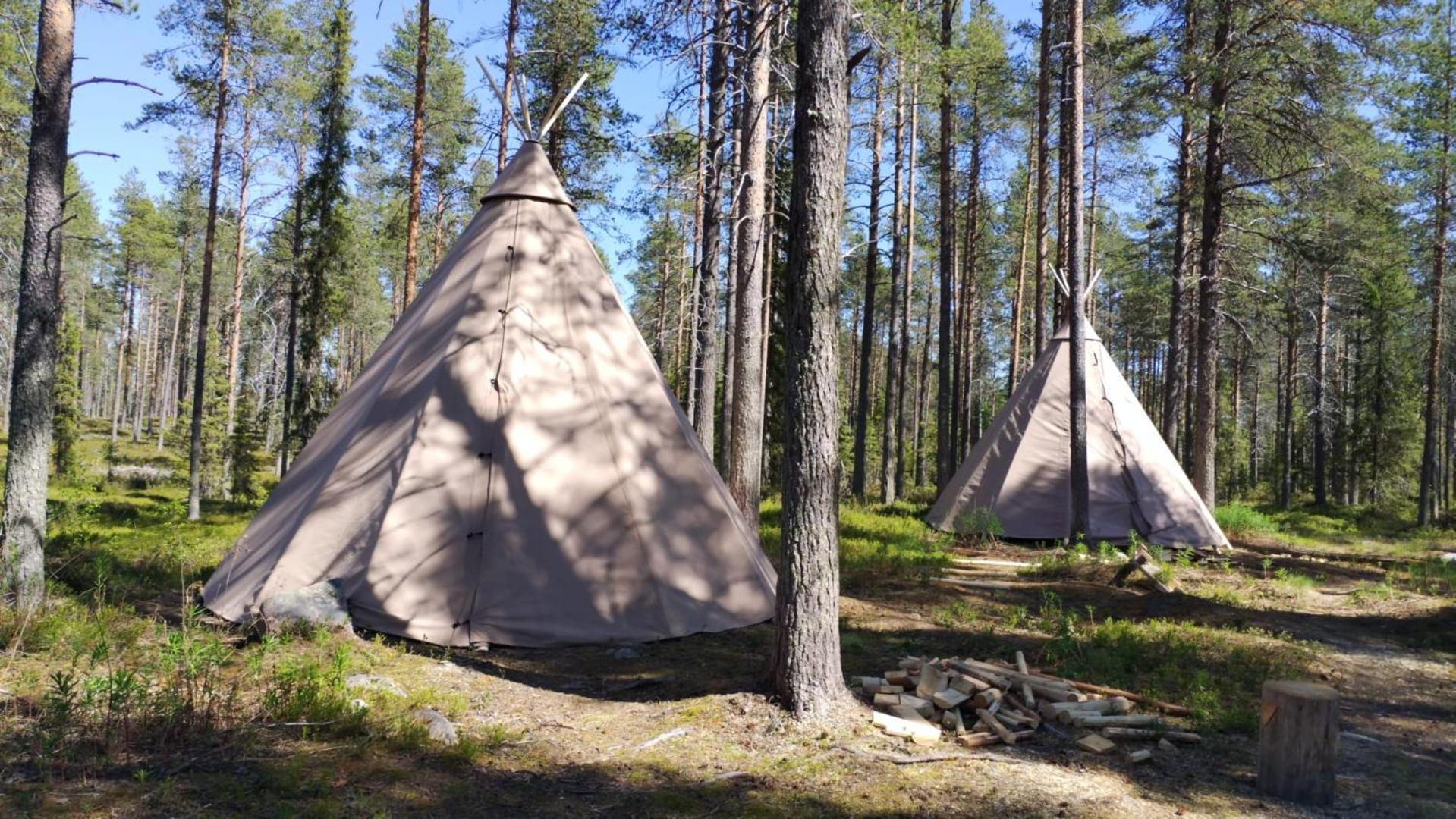Karhunkierros Cabins & Huts Салла Экстерьер фото